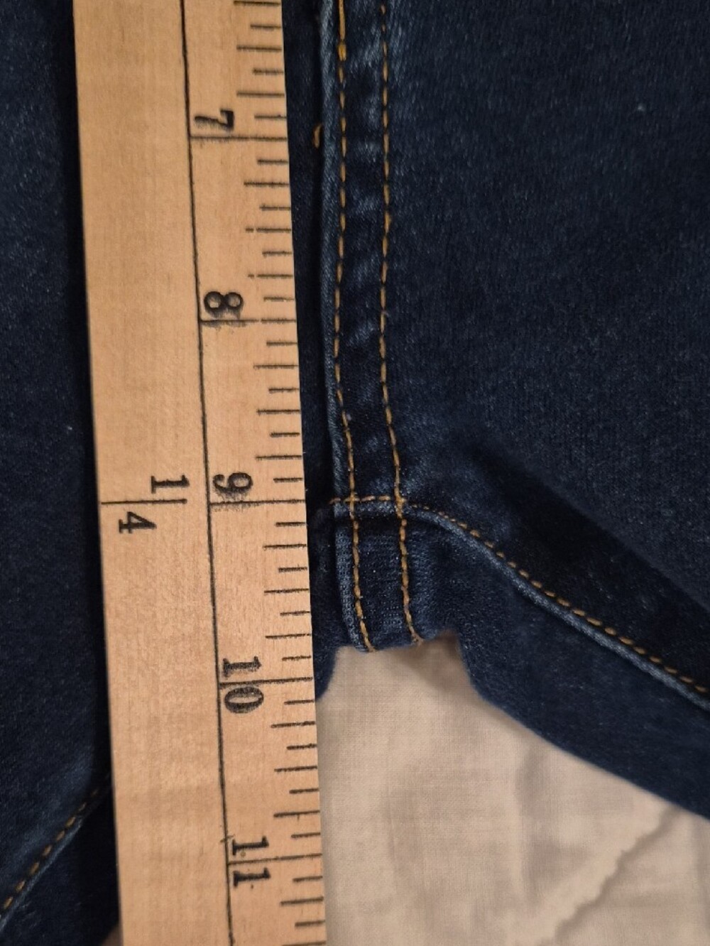 BAMBOO Rhinestone Embellished Bootcut Jeans - Size 3 - Picture 4 of 7